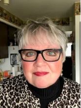 Laura Tucker-DeVries