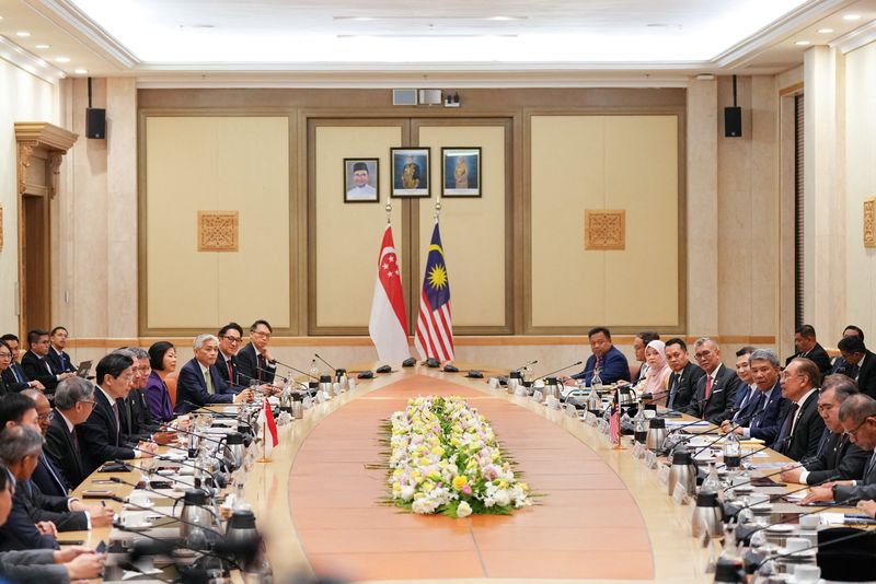 tagreuters.com2025binary_LYNXMPEL0602W-BASEIMAGE