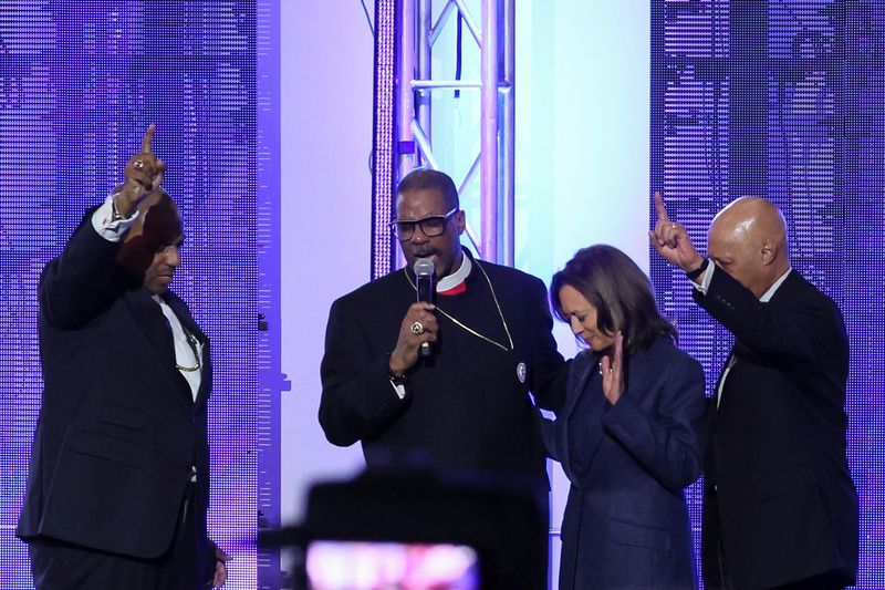 tagreuters.com2024binary_LYNXMPEKA2081-BASEIMAGE