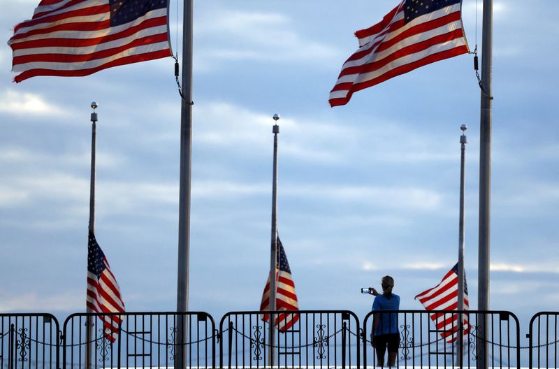 tagreuters.com2024binary_LYNXMPEKBT0BX-BASEIMAGE