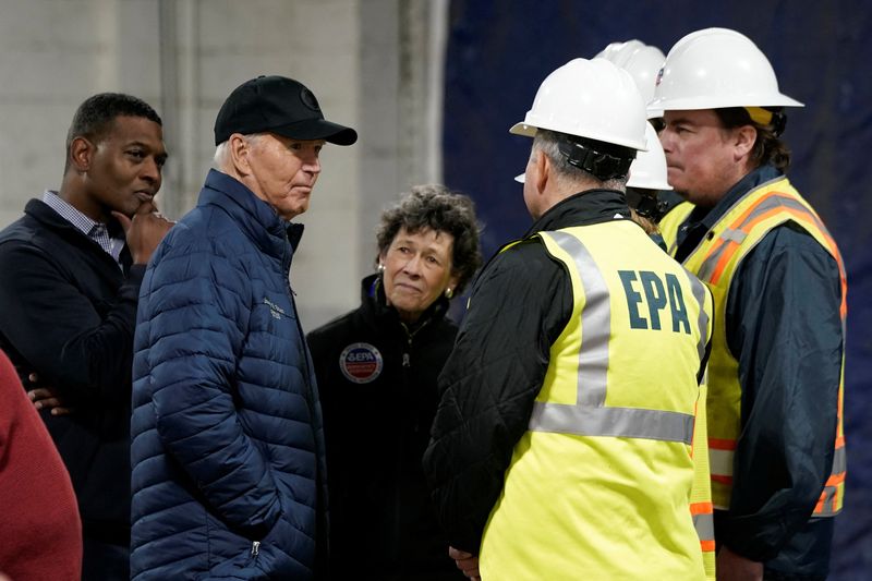 tagreuters.com2024binary_LYNXNPEK1F0U6-BASEIMAGE