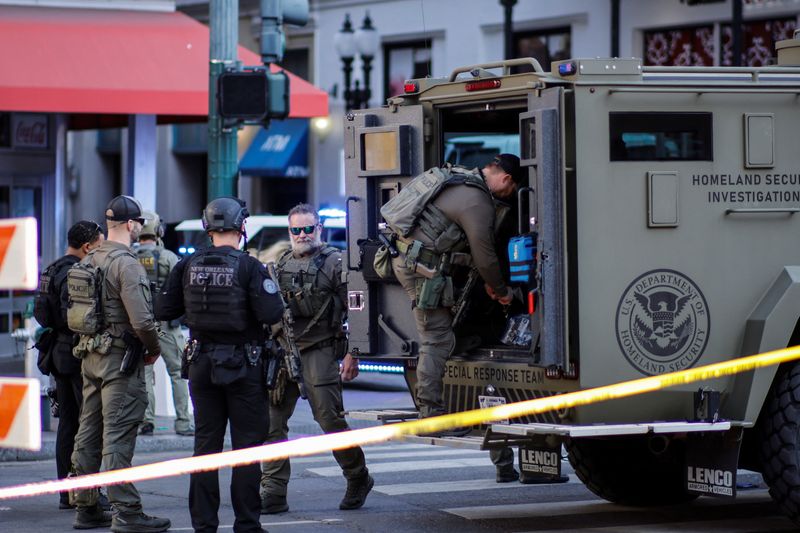 tagreuters.com2025binary_LYNXMPEL010IU-BASEIMAGE