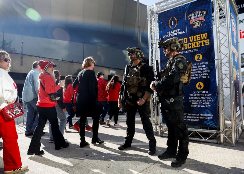 tagreuters.com2025binary_LYNXMPEL010JU-BASEIMAGE