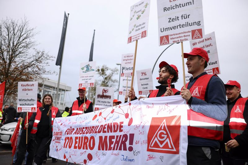 tagreuters.com2024binary_LYNXMPEK9S0IO-BASEIMAGE