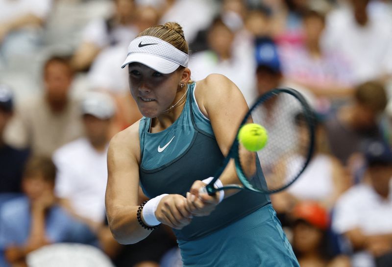 tagreuters.com2025binary_LYNXMPEL0B00I-BASEIMAGE