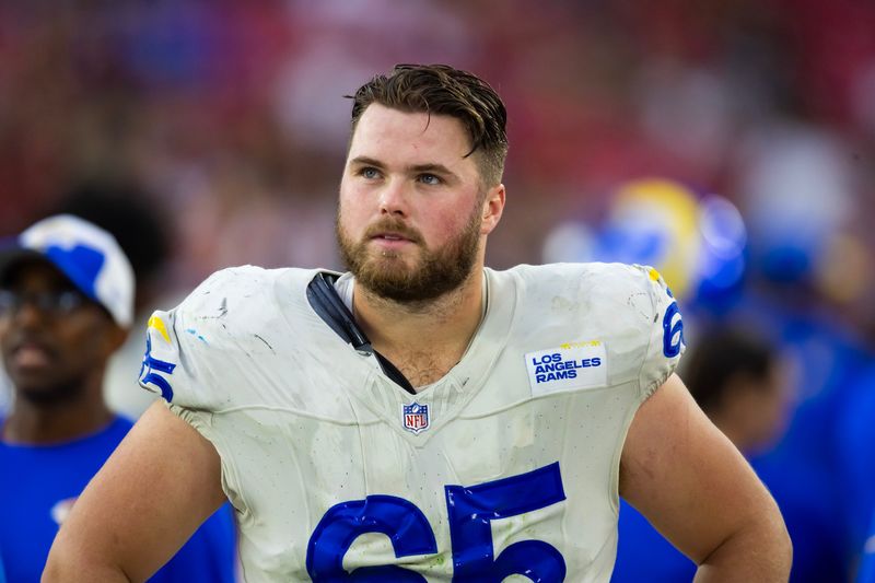 Nov 26, 2023; Glendale, Arizona, USA; Los Angeles Rams center Coleman Shelton (65) against the Arizona Cardinals at State Farm Stadium. Mandatory Credit: Mark J. Rebilas-USA TODAY Sports