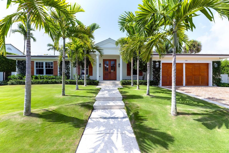 With a low profile, this renovated 1950s-era house at 244 Orange Grove Road on the North End of Palm Beach has sold for a recorded $9.25 million.