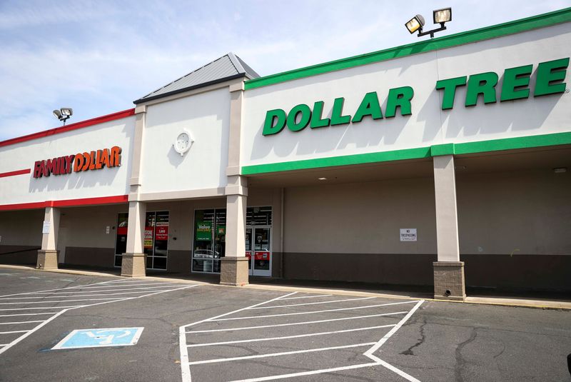 Family Dollar and Dollar Tree in Salem, Oregon that went out of business in April 2025.