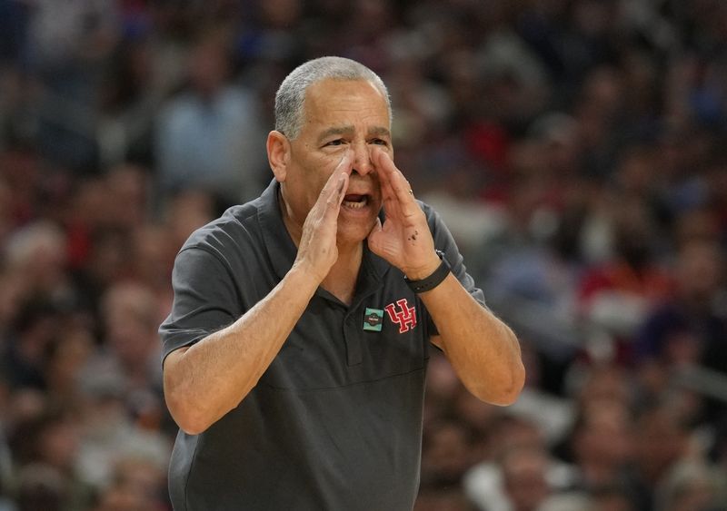 Apr 5, 2025; San Antonio, TX, USA; Houston Cougars head coach Kelvin Sampson in action against the Duke Blue Devils in the semifinals of the men's Final Four of the 2025 NCAA Tournament at the Alamodome. Mandatory Credit: Robert Deutsch-Imagn Images