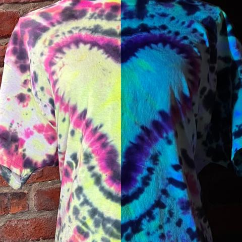 Detroit Dye House is hosting a "Vibe and Dye" party on Thursday, May 15, 2025, featuring glow in the dark dye.