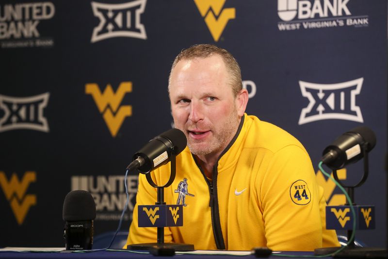 NCAA Basketball: Cincinnati at West Virginia
