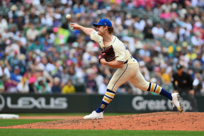 Sep 29, 2024; Seattle, Washington, USA; Seattle Mariners relief pitcher Troy Taylor (59) pitches to the Oakland Athletics during the ninth inning at T-Mobile Park. Mandatory Credit: Steven Bisig-Imagn Images/File Photo