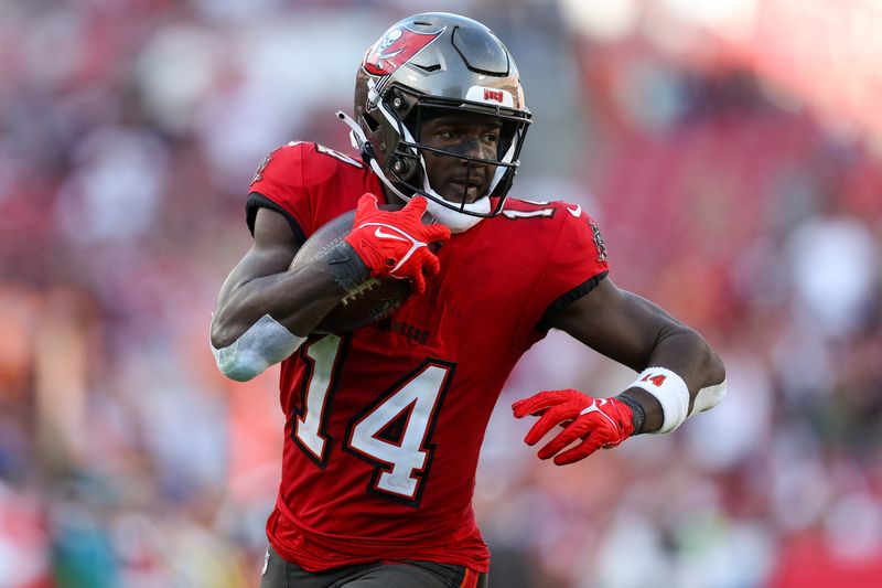 NFL: New Orleans Saints at Tampa Bay Buccaneers