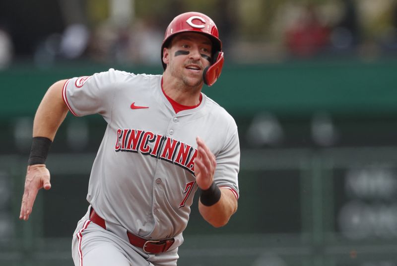 FILE PHOTO: Aug 25, 2024; Pittsburgh, Pennsylvania, USA; Cincinnati Reds left fielder Spencer Steer (7) runs from first base to third base against the Pittsburgh Pirates during the sixth inning at PNC Park. Charles LeClaire-USA TODAY Sports/File Photo