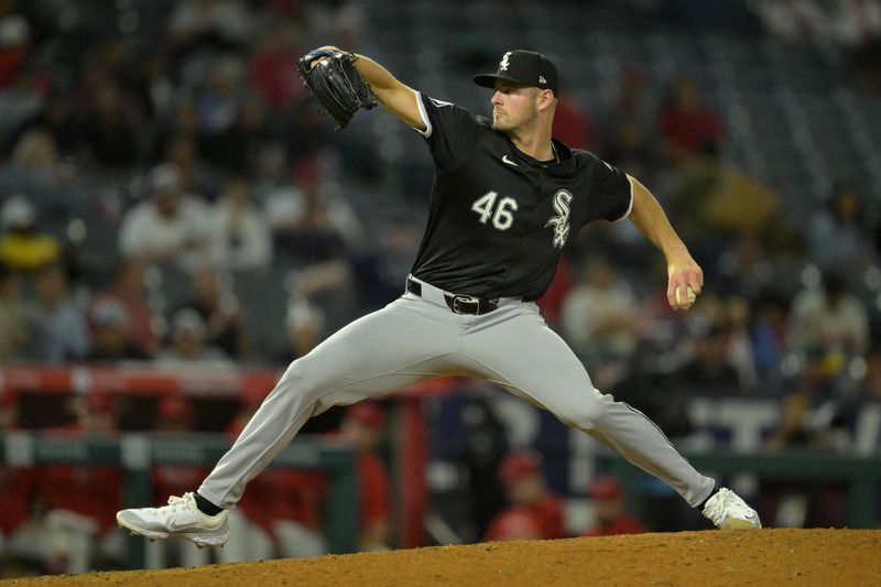 FILE PHOTO: Sep 17, 2024; Anaheim, California, USA;  Chicago White Sox relief pitcher Jake Eder (46) delivers to the plate in the eighth inning against the Los Angeles Angels at Angel Stadium. Mandatory Credit: Jayne Kamin-Oncea-Imagn Images/File Photo