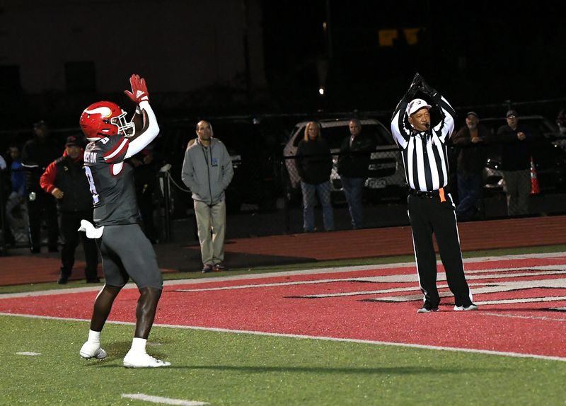 OHSAA Officials Hall of Fame will honor two Cincinnatians, who've served the community much like this official from a 2024 Princeton football game.