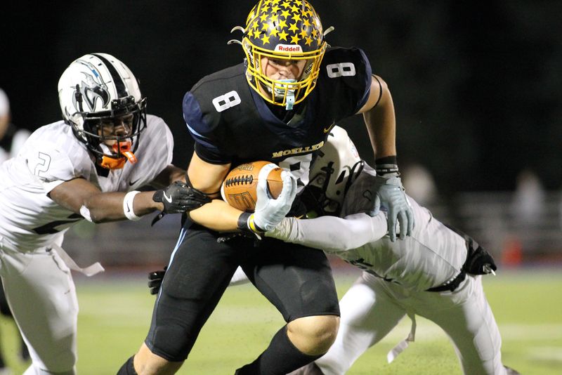 Moeller's Cooper McCutchan (8) will suit up for the University of North Carolina Tar Heels.