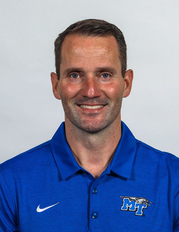 Luke Paschall will take over as special teams coach for Cincinnati Bearcats football in 2025.