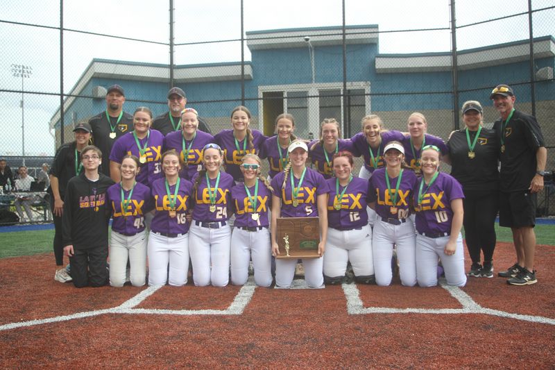 The Lexington Lady Lex softball team won its first regional championship since 2002 after beating Bryan 6-1 in the Division III regional final on Friday at Clyde High School.