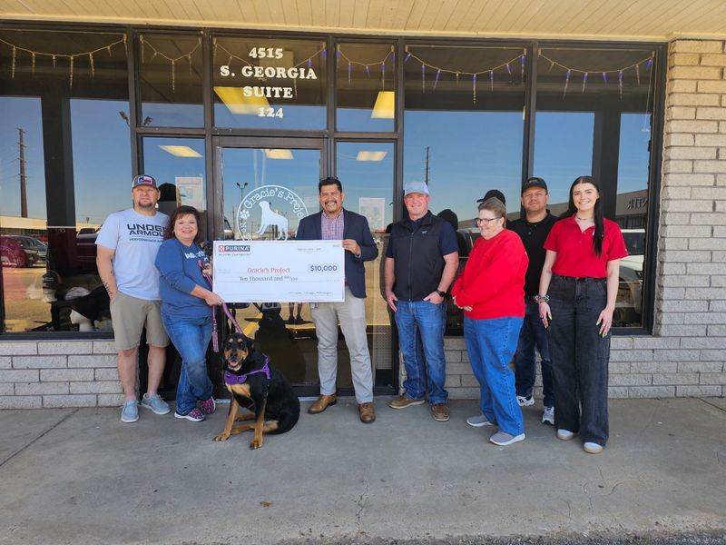 Nestlé Purina team members in Hereford proudly presented a $10,000 donation to Gracie’s Project in Amarillo.