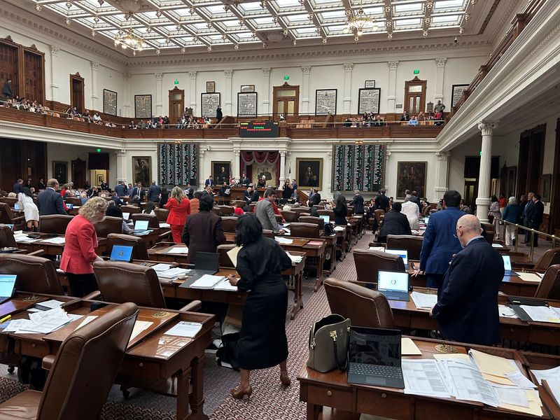Members of the Texas House scramble to pass bills in the face of looming deadline on May 16, 2025/