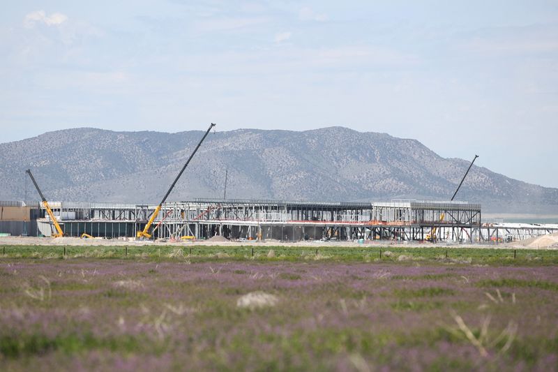 A new Facebook data center is under construction in Eagle Mountain