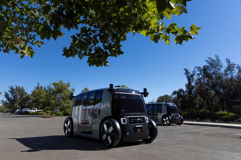 FILE PHOTO: Zoox, a self-driving vehicle owned by Amazon, is seen at the company's factory in Fremont, California, U.S. July 19, 2022.  REUTERS/Carlos Barria/File Photo