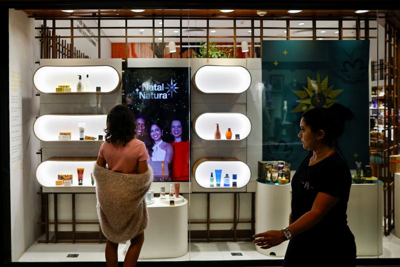 FILE PHOTO: A general view of the Natura store in a shopping mall in Brasilia, Brazil November 29, 2023. REUTERS/Adriano Machado/File Photo