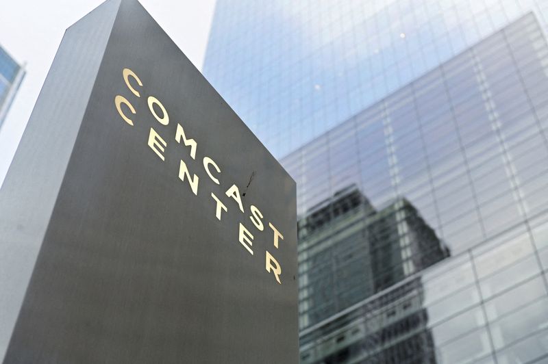 FILE PHOTO: A view shows signage at the corporate headquarters of Comcast in Philadelphia, Pennsylvania, U.S. November 20, 2024. REUTERS/Bastiaan Slabbers/File Photo
