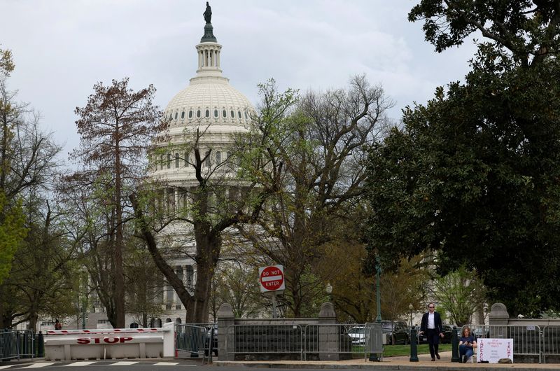 FILE PHOTO: A view of the U.S. Capitol building in Washington, U.S., April 4, 2025. REUTERS/Leah Millis/File Photo