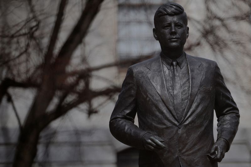 Statue of Preisent Kennedy in Boston