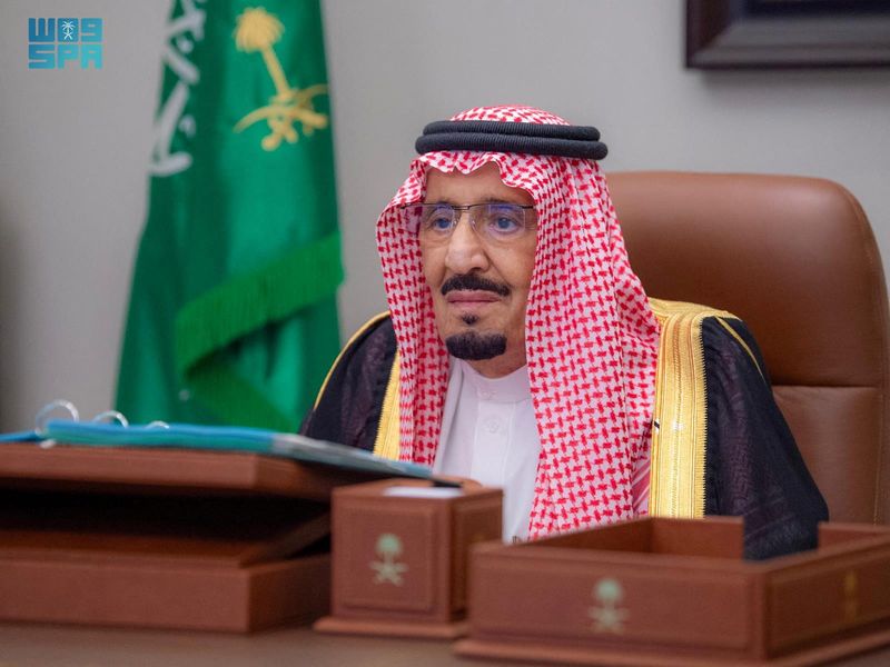 FILE PHOTO: Saudi King Salman bin Abdulaziz chaired a virtual cabinet meeting from his office in Jeddah, Saudi Arabia, May 28, 2024. Saudi Press Agency/Handout via REUTERS/File Photo
